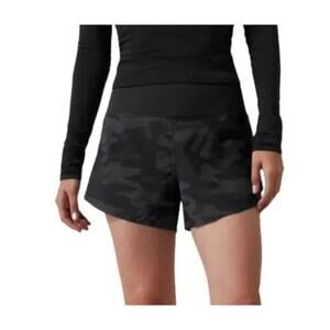 Athleta Shorts Womens Size XL Run With It Reflective Printed 3.5" Grey Camo